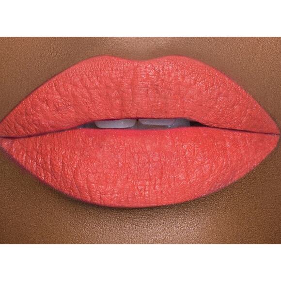 Jeffree Star Velvet Trap Lipstick in Cherry Soda - Picture 10 of 10